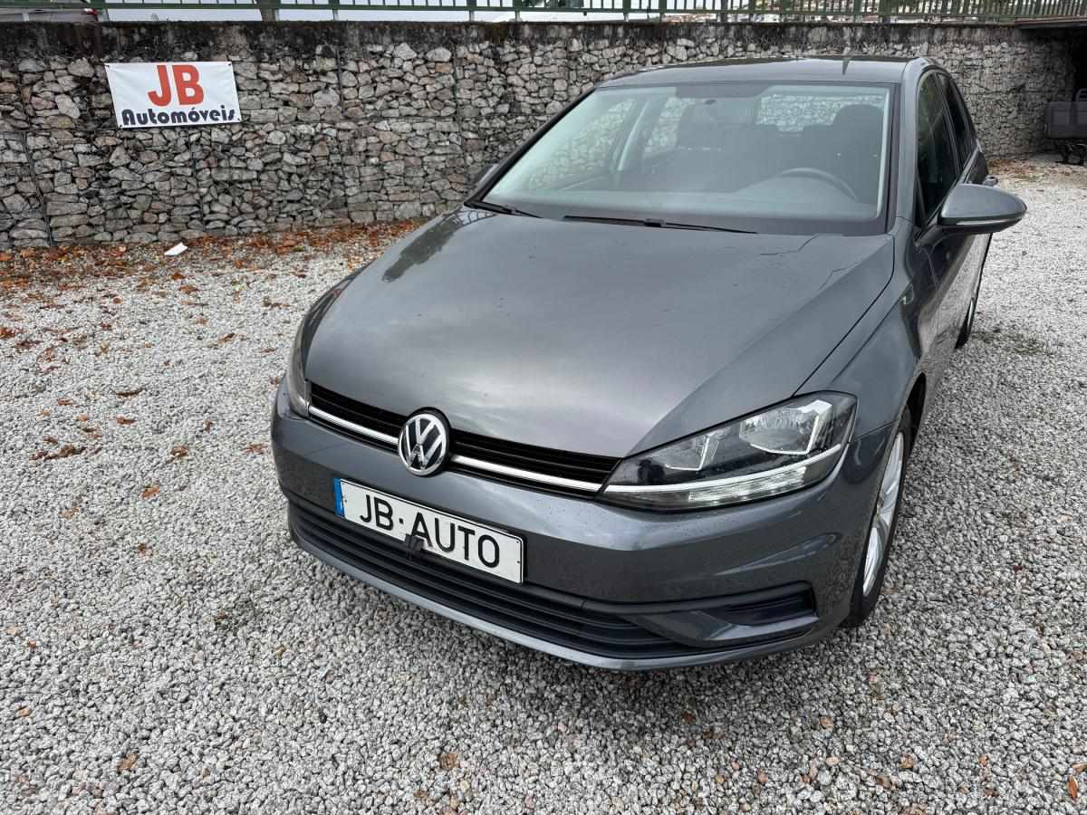volkswagen-golf-2017-diesel-1598cc