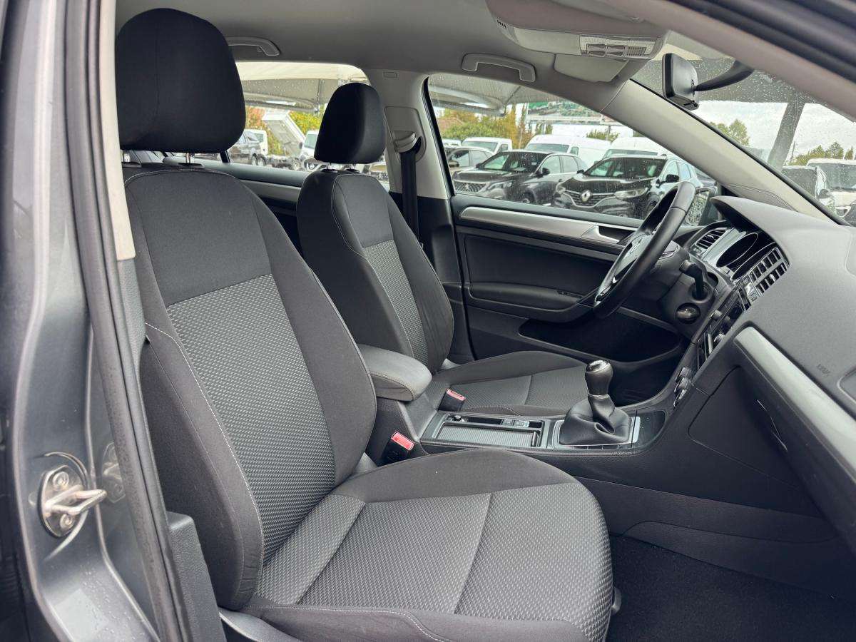 volkswagen-golf-2017-diesel-1598cc