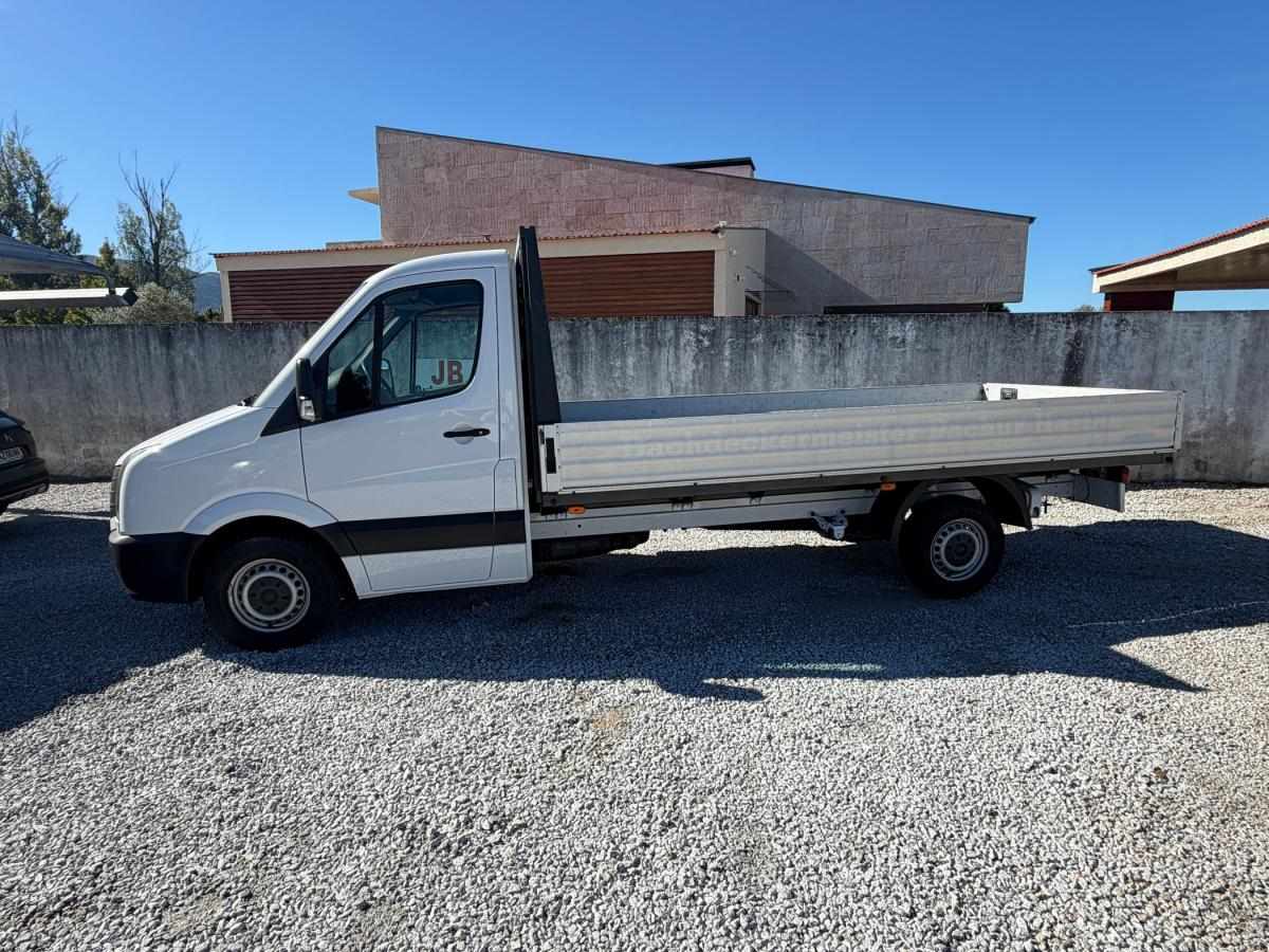 volkswagen-crafter-2012-diesel-1968cc
