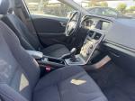 volvo-v40-2015-diesel-1560cc