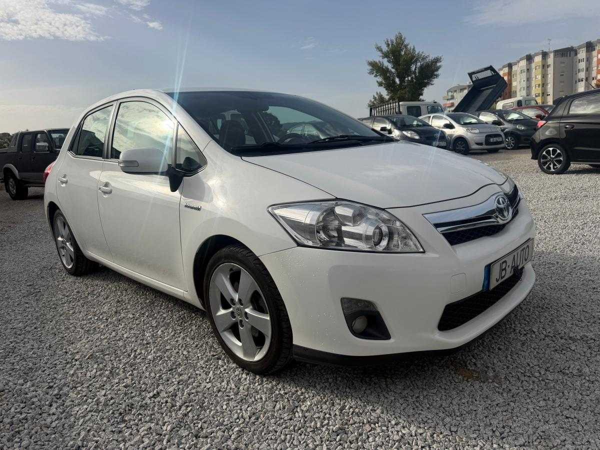 toyota-auris-2010-hibrido-a-gasolina-1798cc