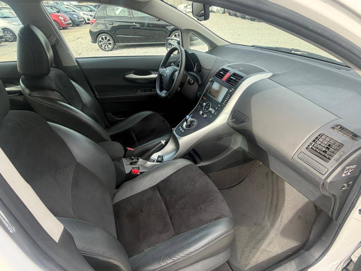 toyota-auris-2010-hibrido-a-gasolina-1798cc
