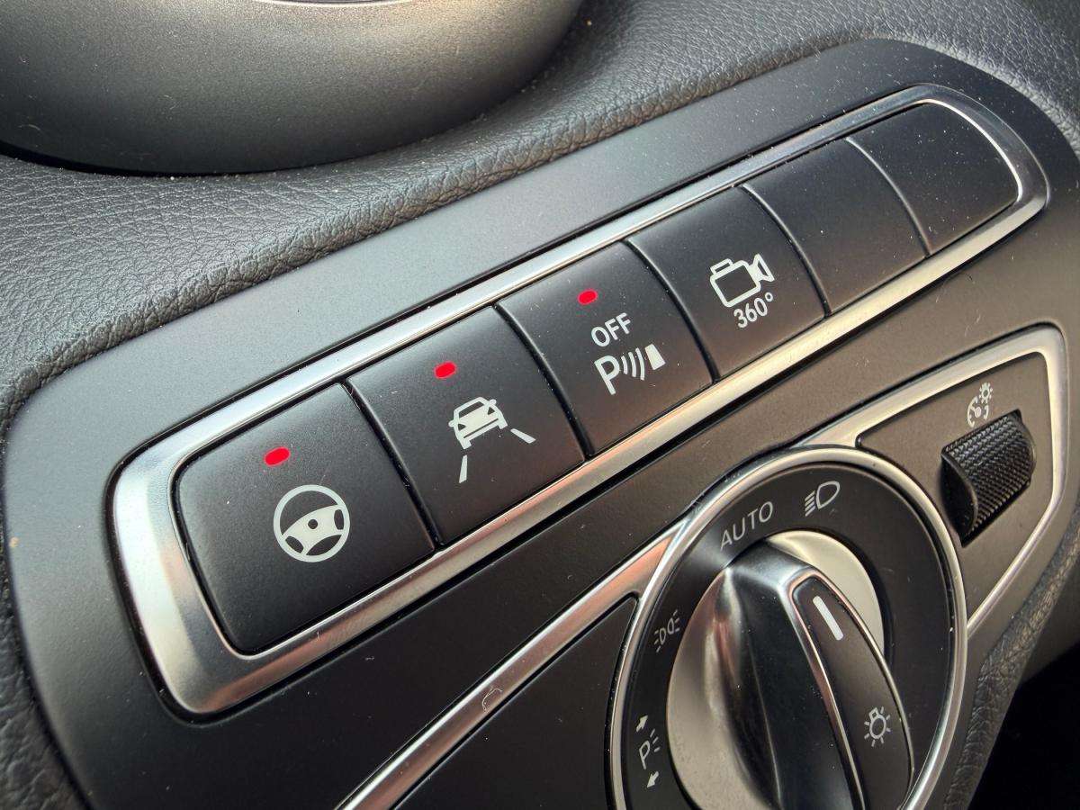 mercedes-benz-glc-2017-diesel-2143cc