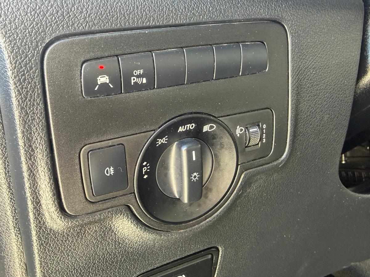 mercedes-benz-vito-2020-diesel-2143cc