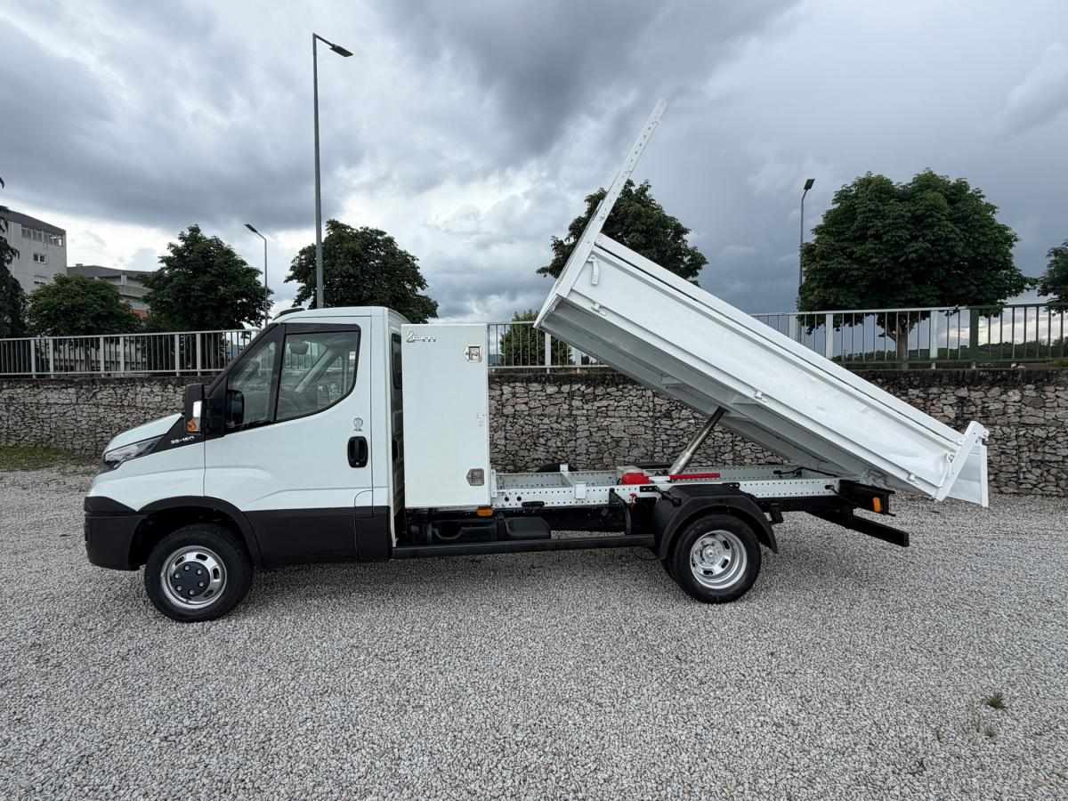 iveco-daily-2015-diesel-2998cc