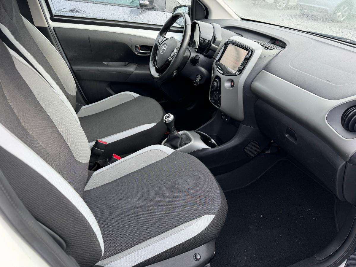 toyota-aygo-2017-gasolina-998cc