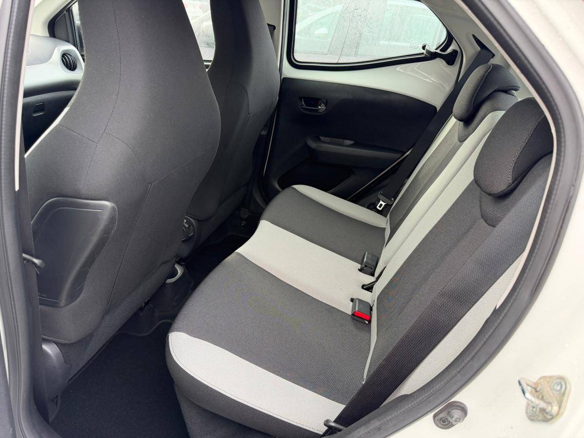 toyota-aygo-2017-gasolina-998cc