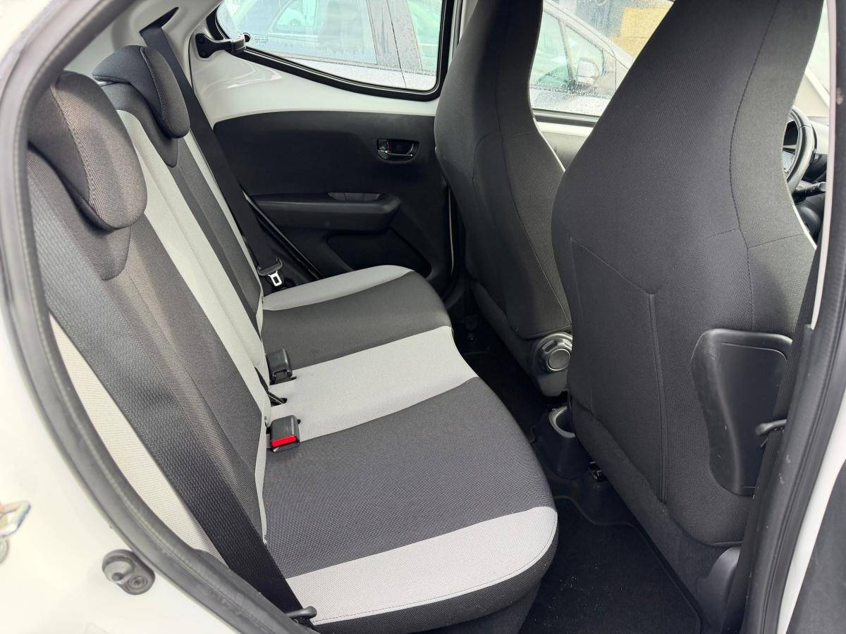 toyota-aygo-2017-gasolina-998cc