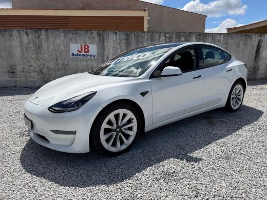 tesla-model-3-2021-eletrico-500cc