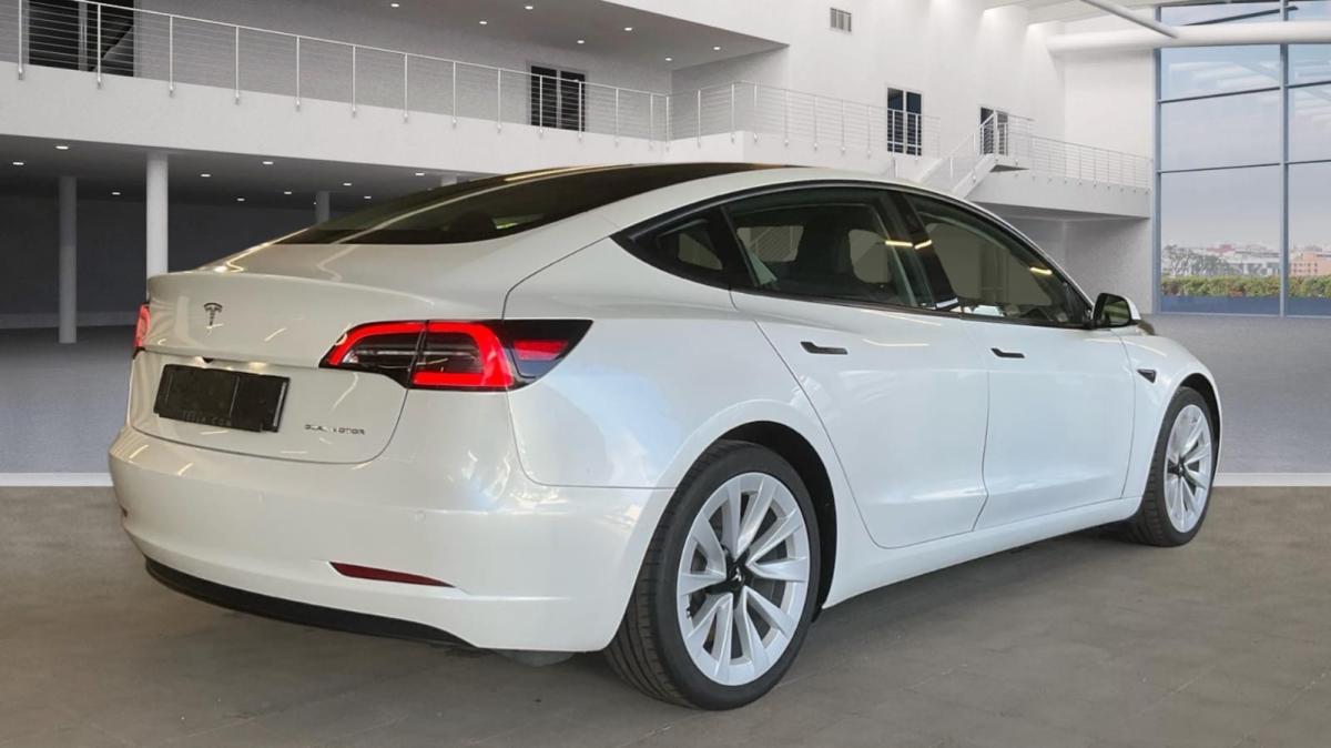 tesla-model-3-2021-eletrico-500cc