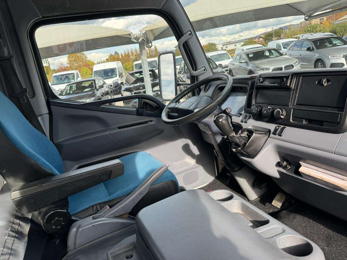 mitsubishi-canter-2015-diesel-2998cc