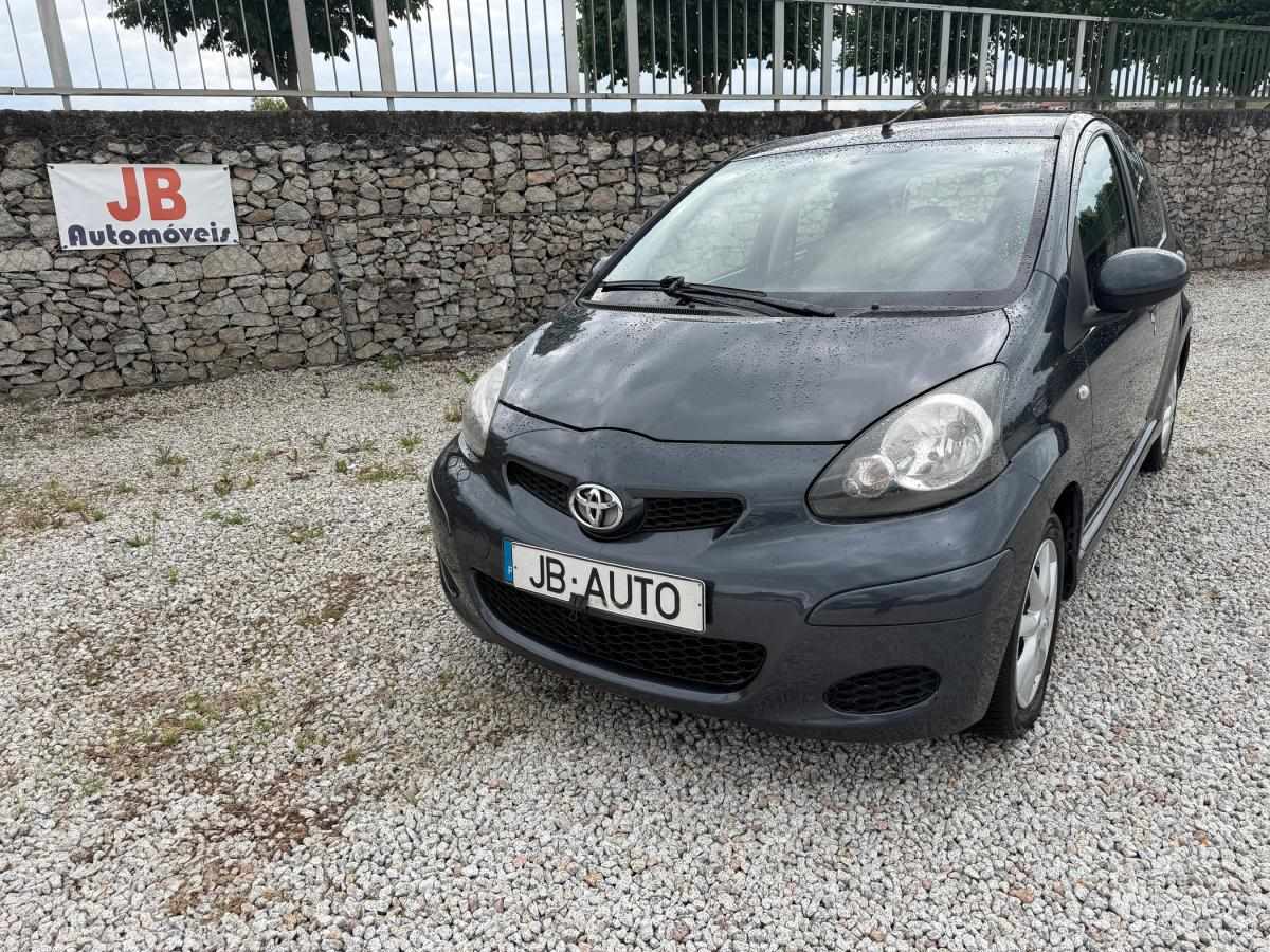 toyota-aygo-2011-gasolina-998cc