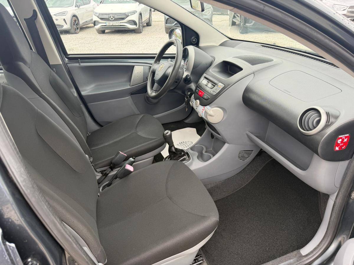 toyota-aygo-2011-gasolina-998cc