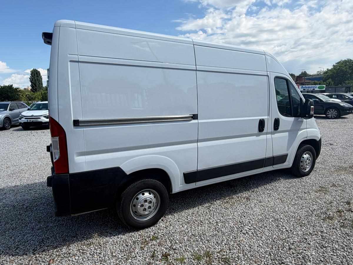 citroen-jumper-2022-diesel-2179cc