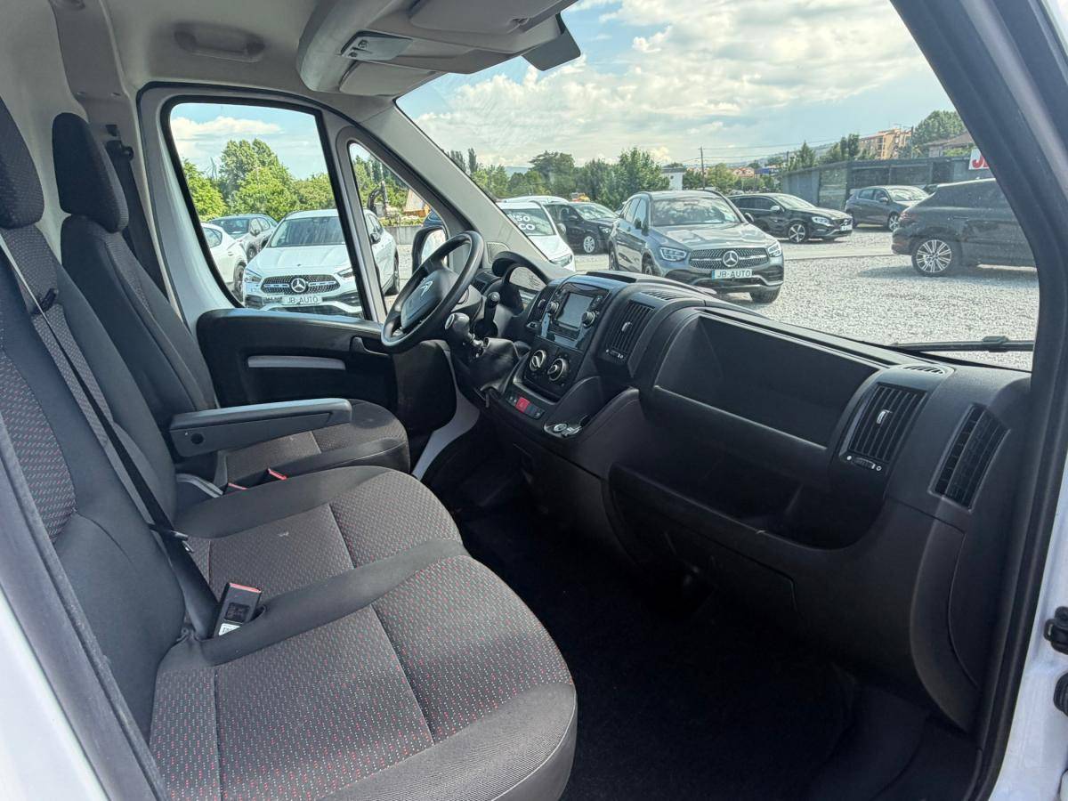 citroen-jumper-2022-diesel-2179cc