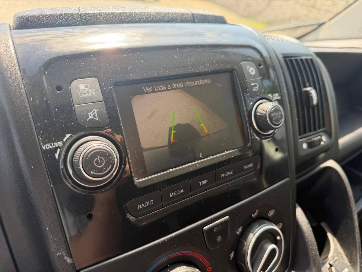 citroen-jumper-2022-diesel-2179cc
