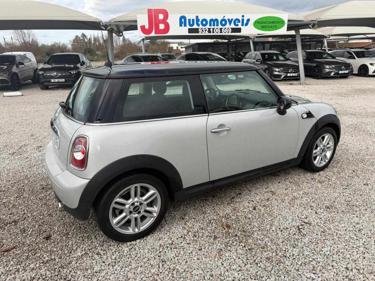 mini-cooper-2011-diesel-1598cc
