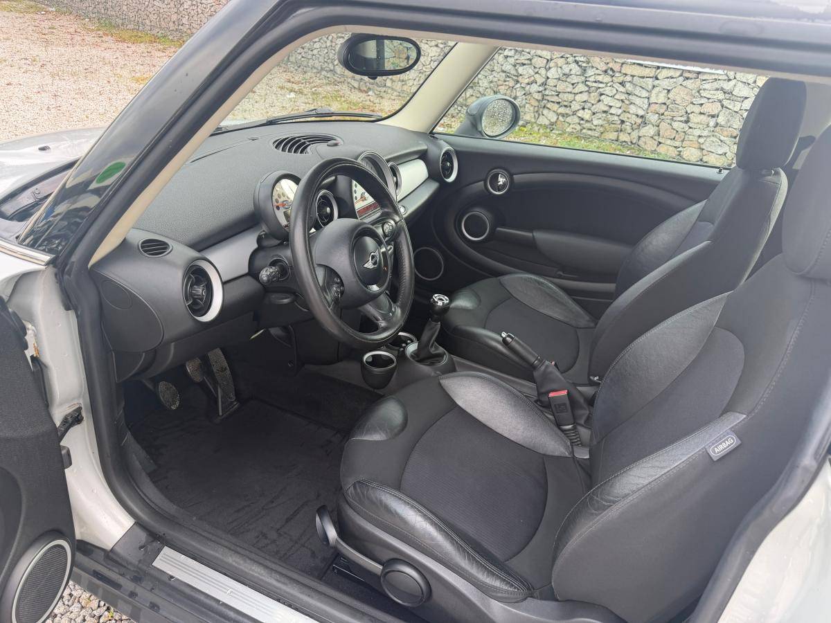 mini-cooper-2011-diesel-1598cc