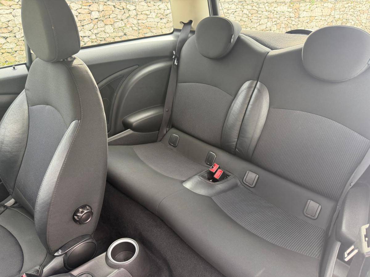 mini-cooper-2011-diesel-1598cc