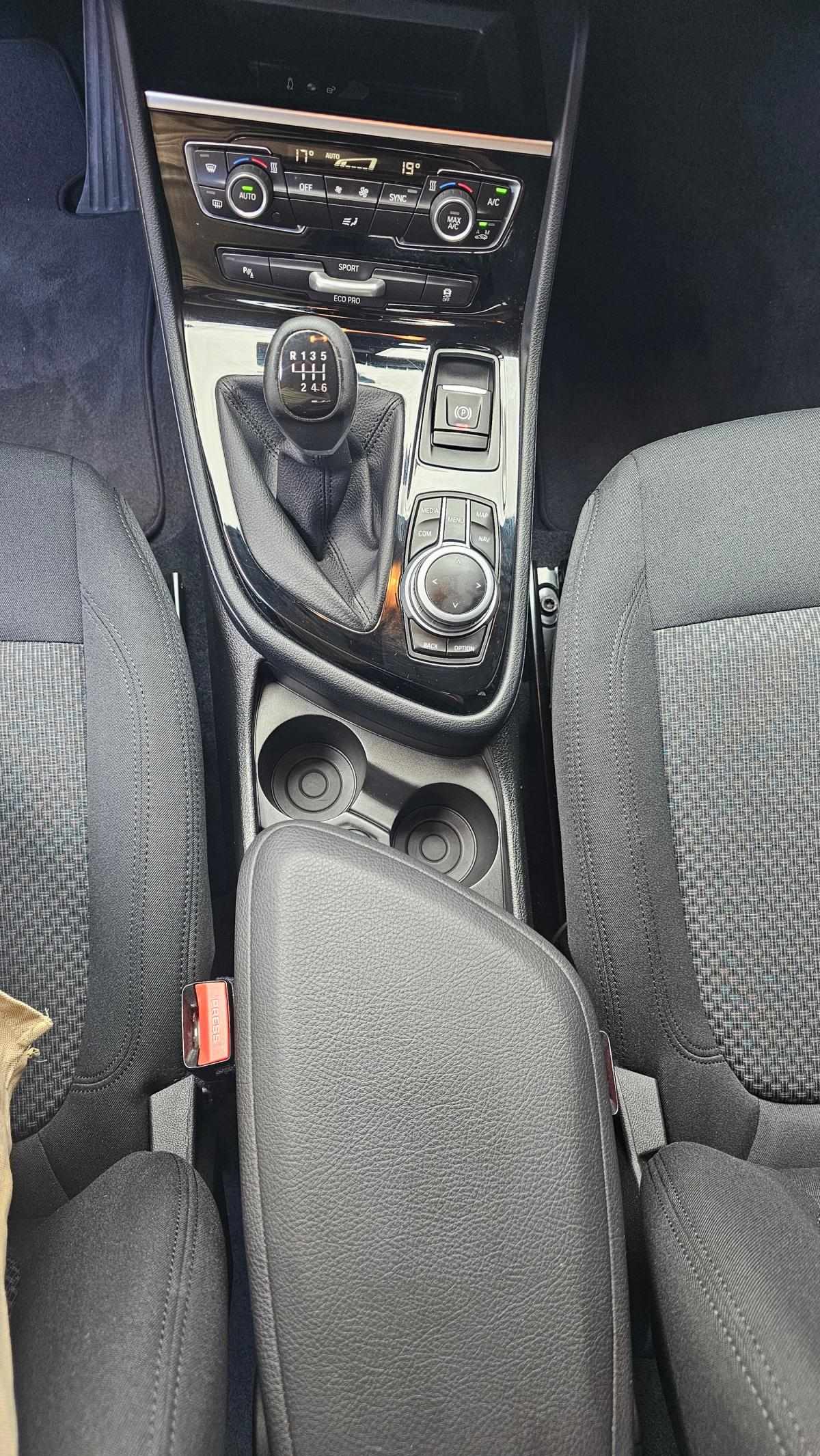 bmw-serie-2-2020-diesel-1496cc