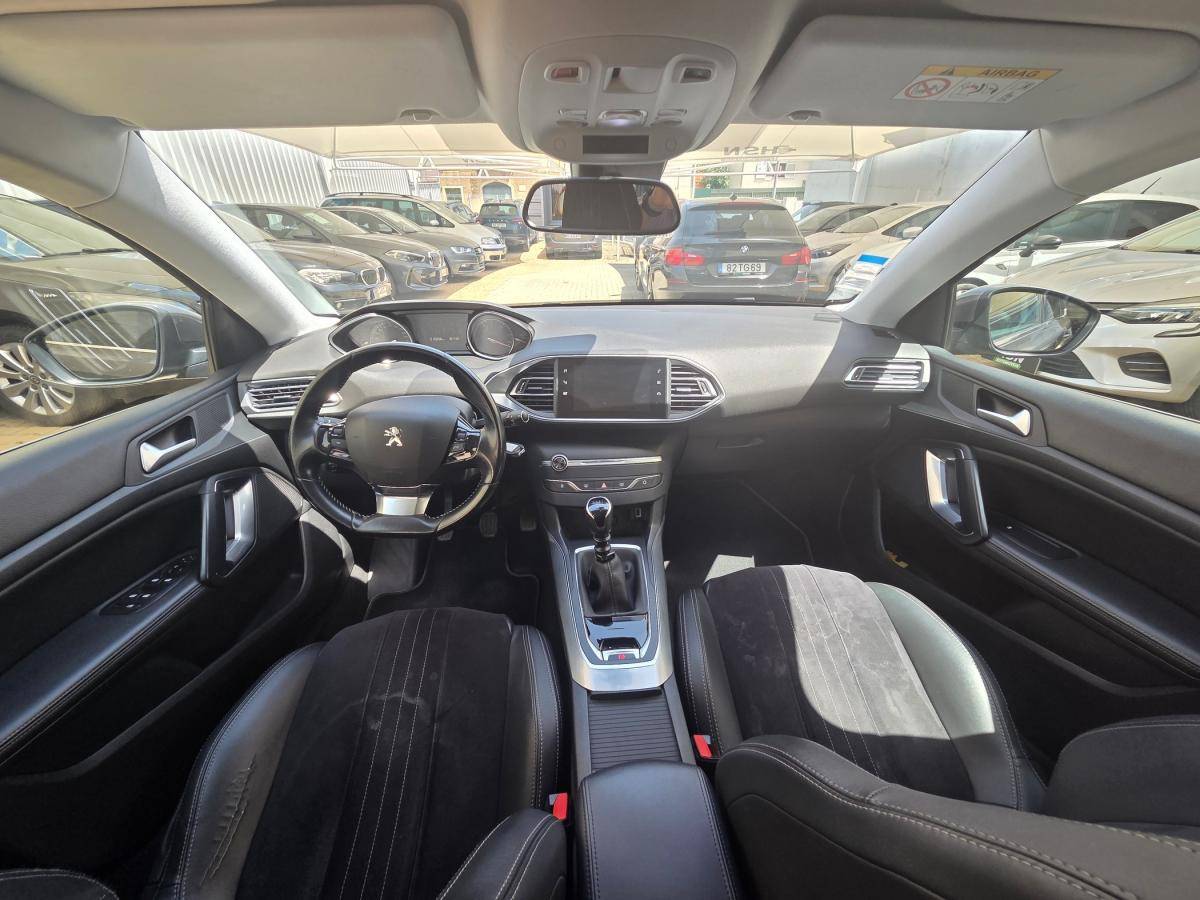 peugeot-308-sw-2020-diesel-1499cc