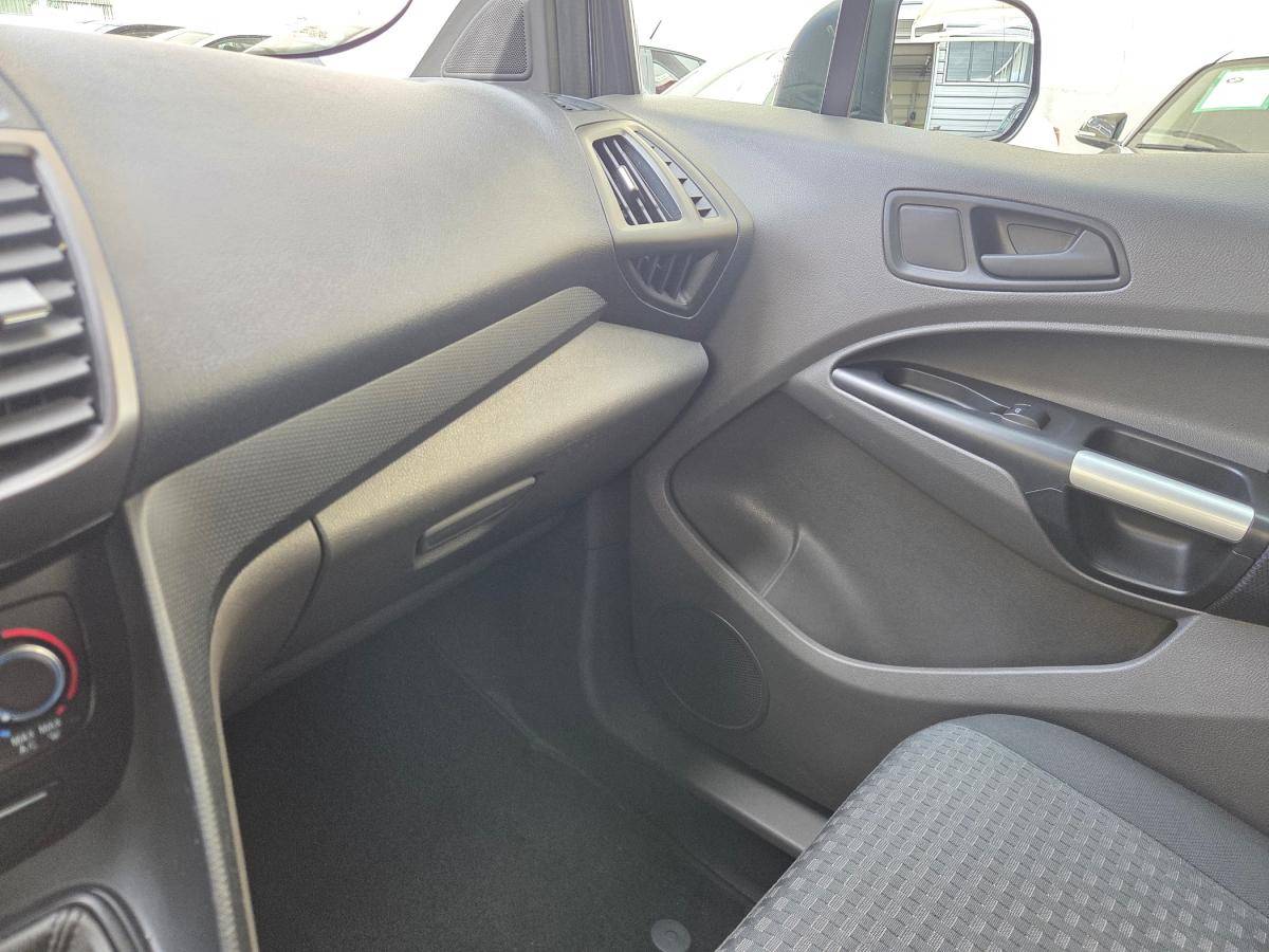 ford-transit-connect-2022-diesel-1499cc