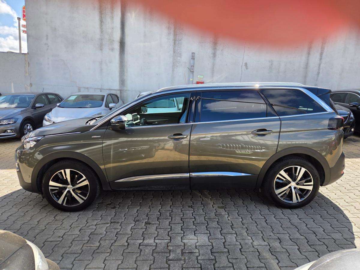 peugeot-5008-2019-diesel-1499cc