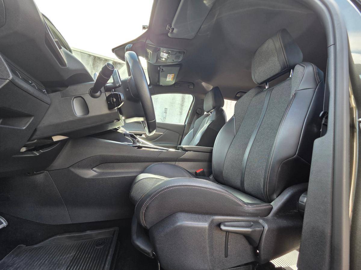 peugeot-5008-2019-diesel-1499cc