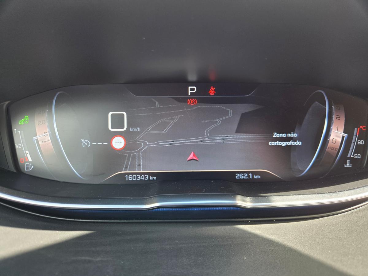 peugeot-5008-2019-diesel-1499cc