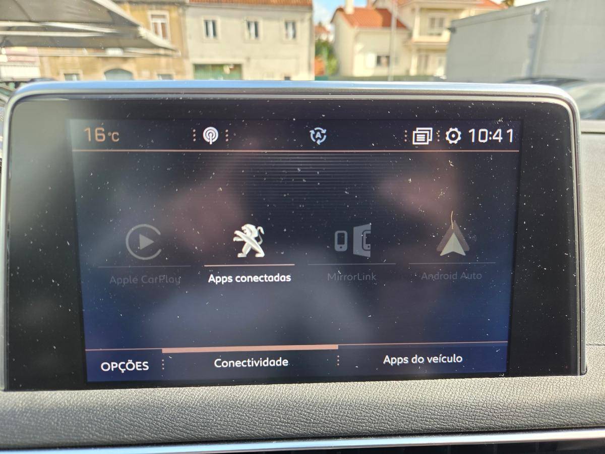 peugeot-5008-2019-diesel-1499cc