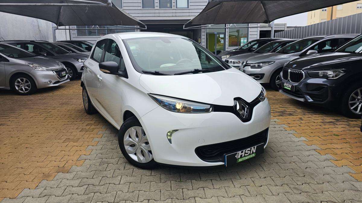 renault-zoe-2018-eletrico-500cc