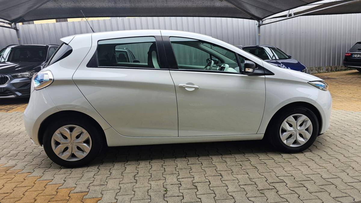 renault-zoe-2018-eletrico-500cc