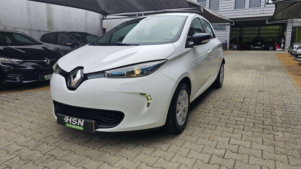renault-zoe-2018-eletrico-500cc