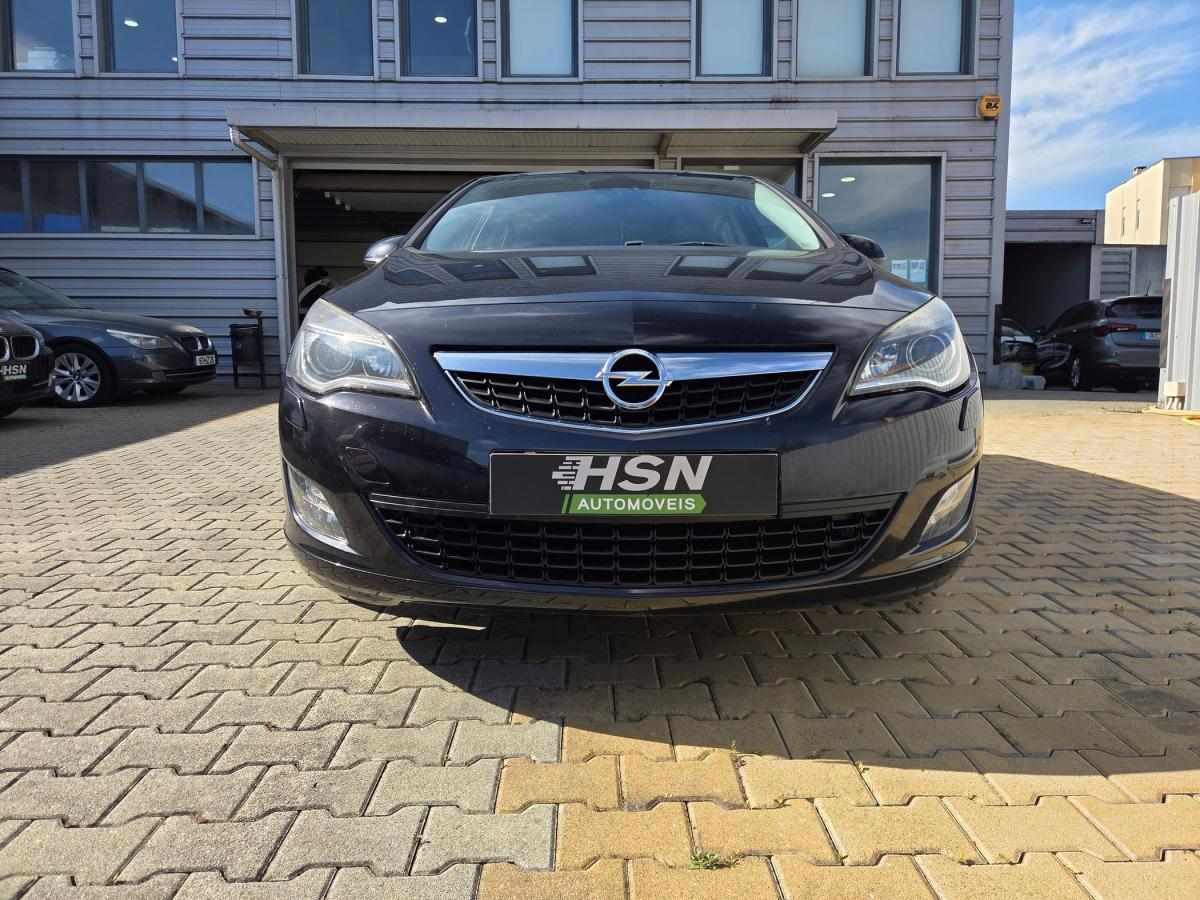 opel-astra-2011-diesel-1686cc
