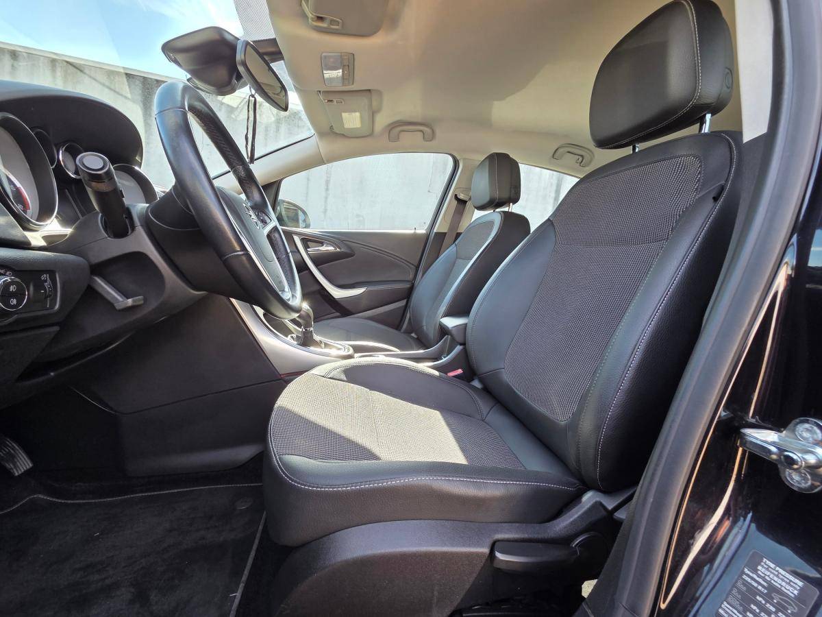 opel-astra-2011-diesel-1686cc