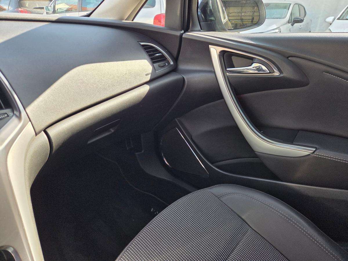 opel-astra-2011-diesel-1686cc