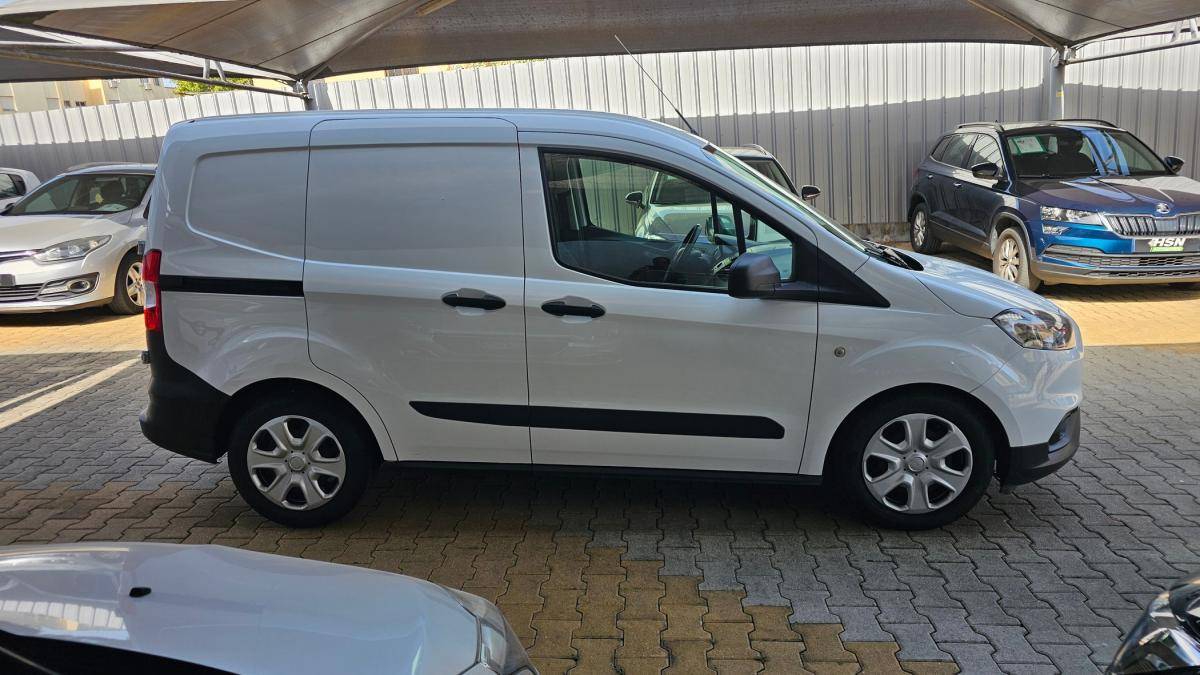 ford-transit-courier-2020-diesel-1499cc