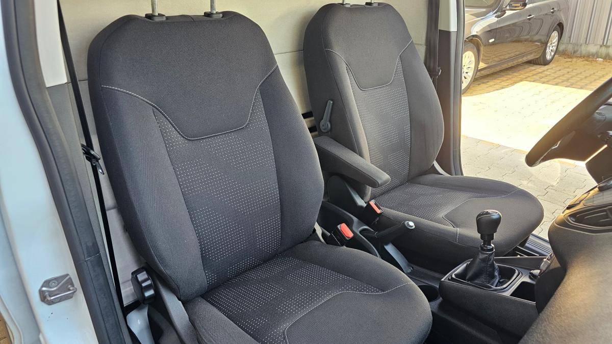 ford-transit-courier-2020-diesel-1499cc