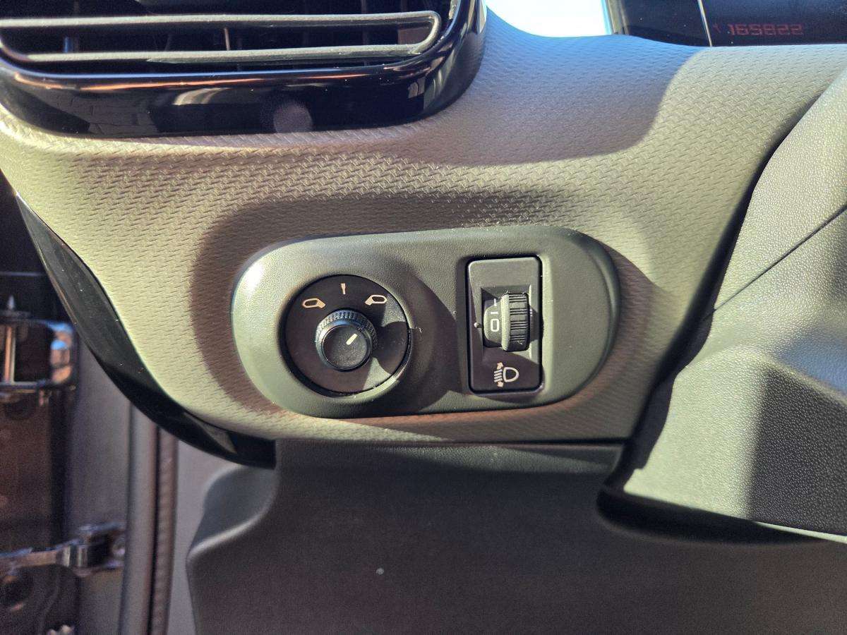 citroen-c4-cactus-2016-diesel-1560cc