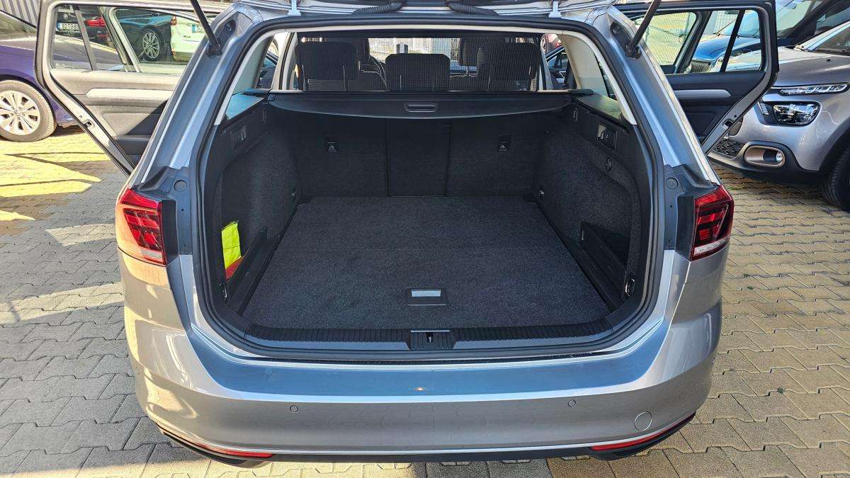 volkswagen-passat-variant-2021-diesel-1968cc