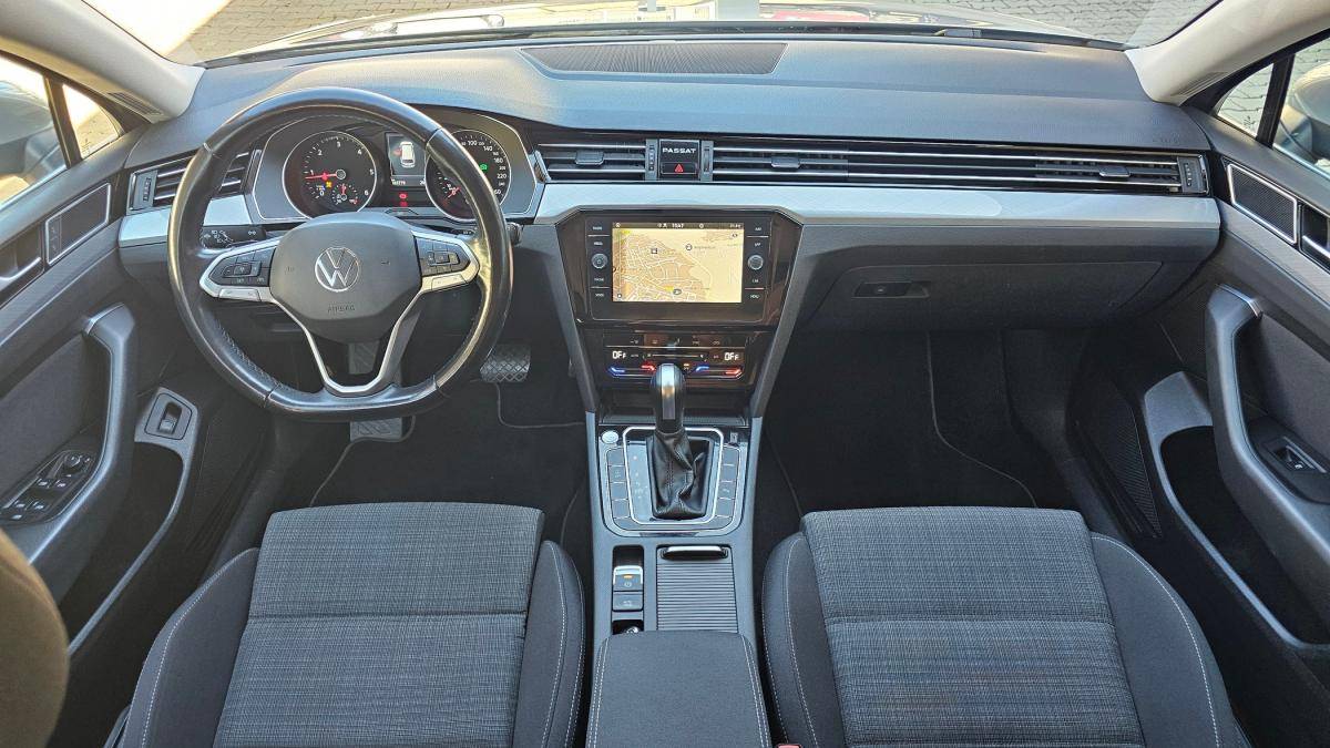 volkswagen-passat-variant-2021-diesel-1968cc
