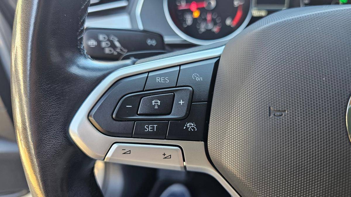volkswagen-passat-variant-2021-diesel-1968cc
