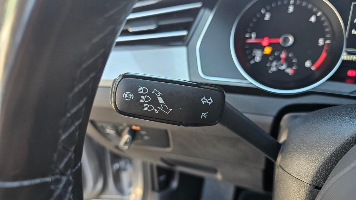 volkswagen-passat-variant-2021-diesel-1968cc