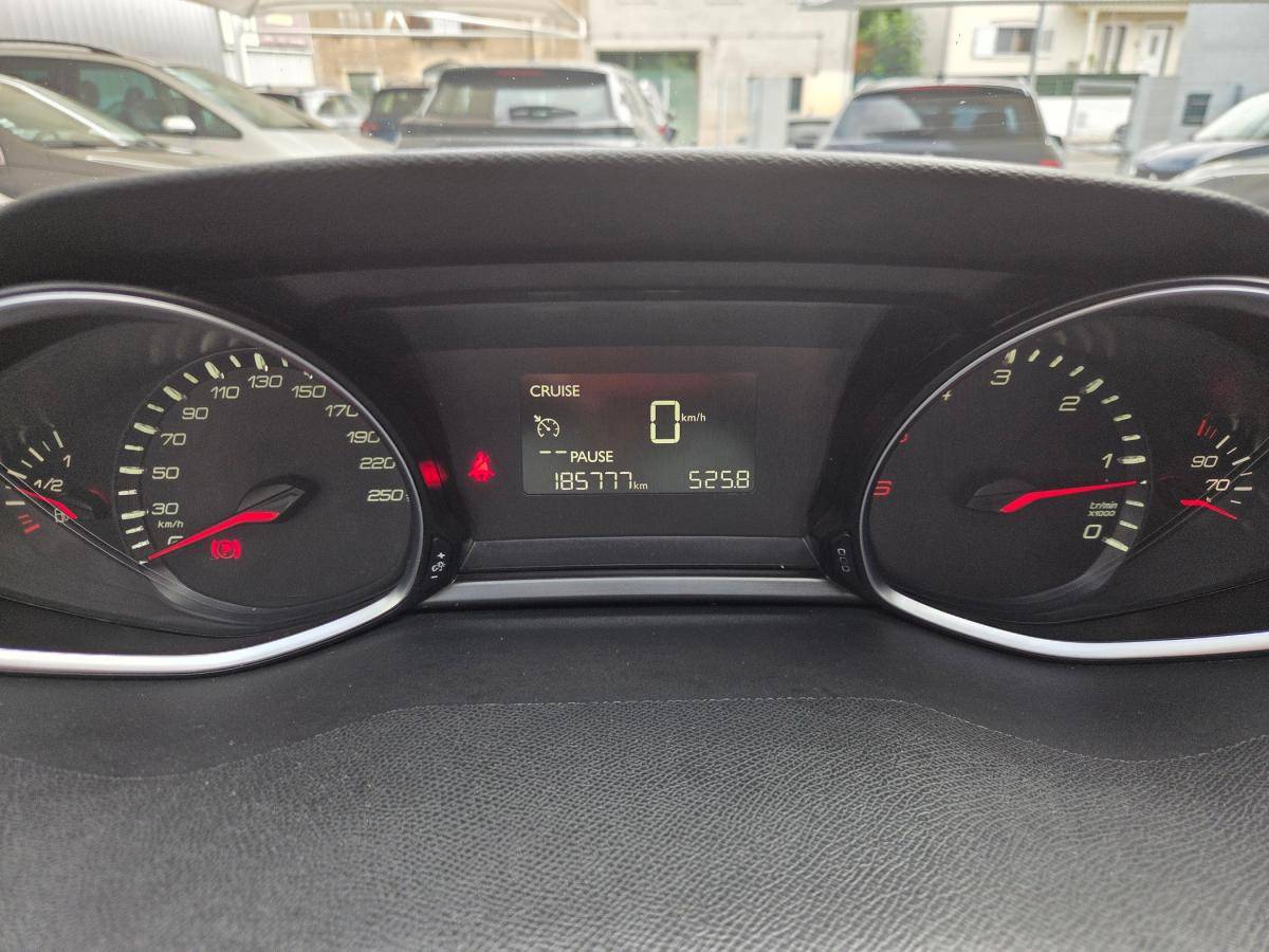 peugeot-308-sw-2016-diesel-1560cc