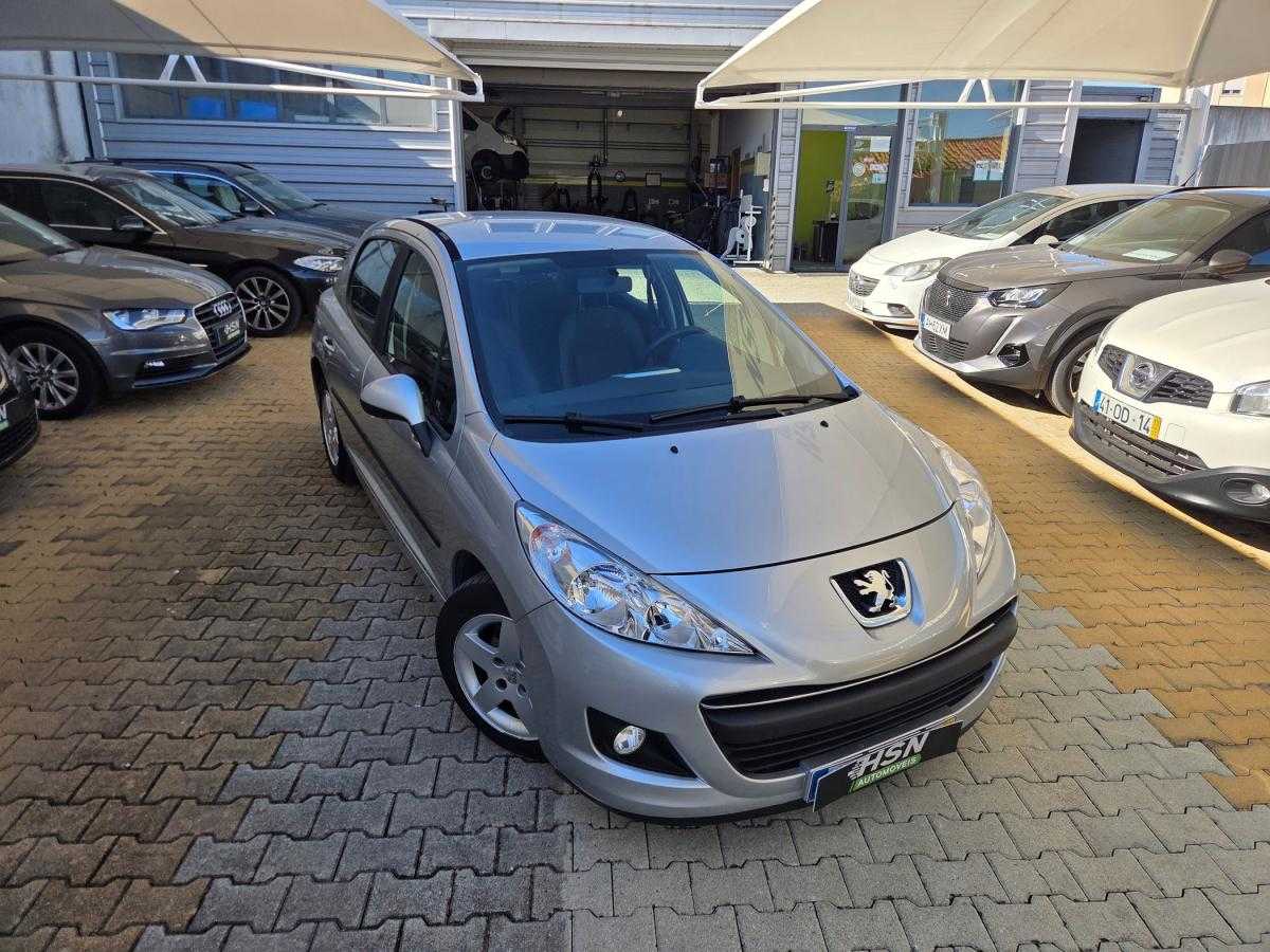 peugeot-207-2011-gasolina-1397cc