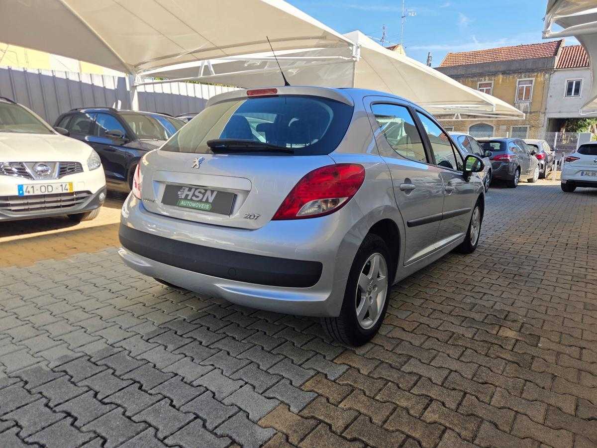 peugeot-207-2011-gasolina-1397cc