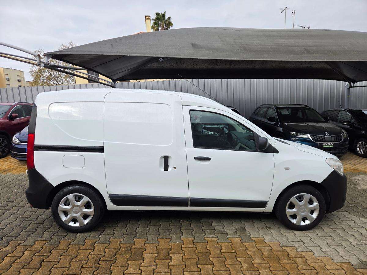 dacia-dokker-2015-diesel-1461cc