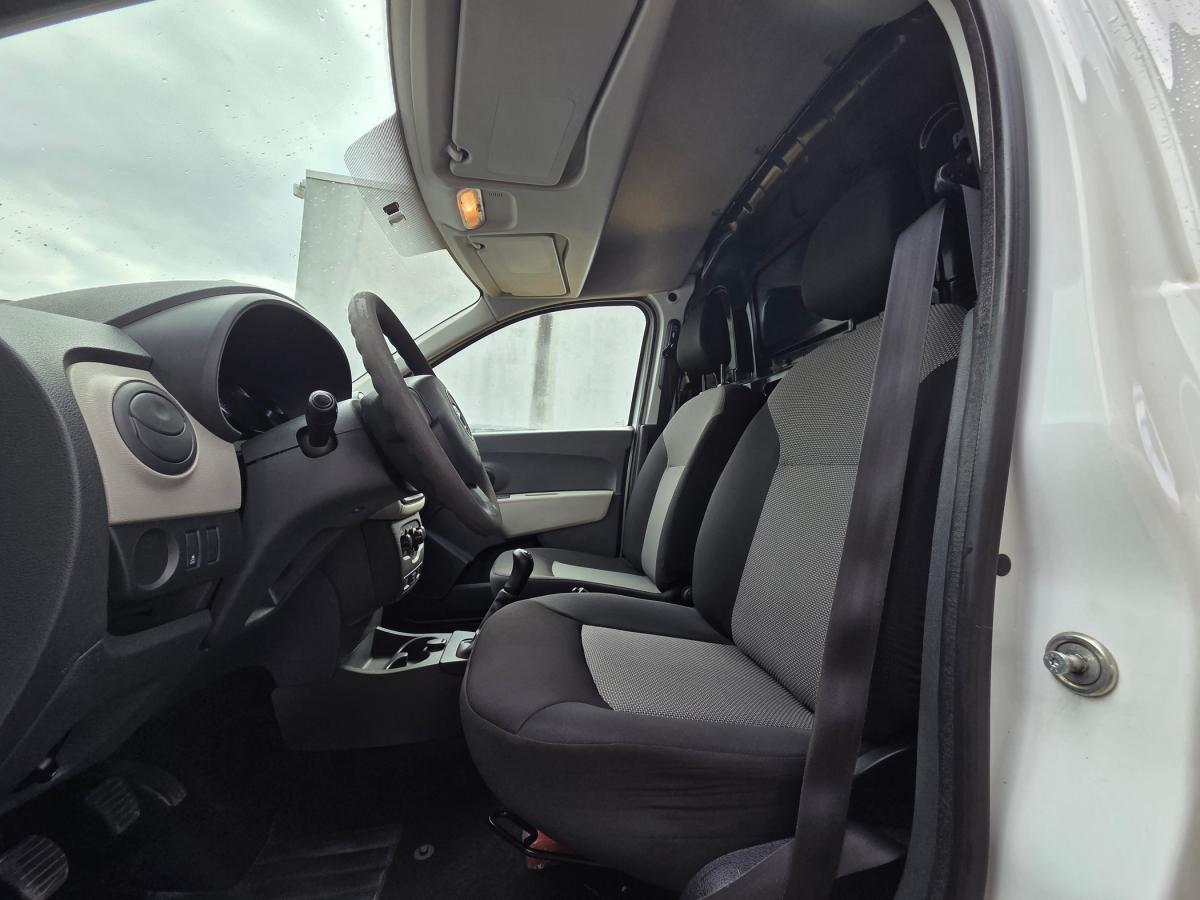 dacia-dokker-2015-diesel-1461cc