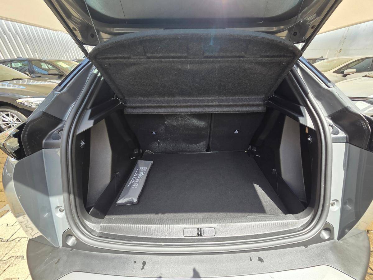 peugeot-2008-2024-gasolina-1199cc