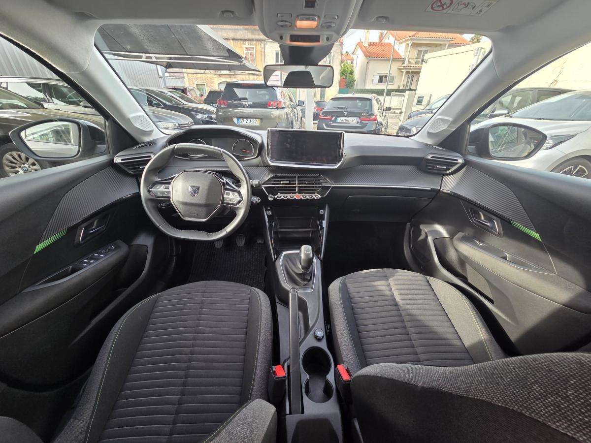 peugeot-208-2024-gasolina-1199cc